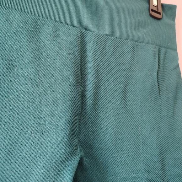 Women's Bike Shorts Large - Picture 2 of 6